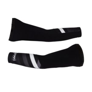 Soojad ja elastsed käised Lawi Maestro- ideaalne valik jalgratturile ja rulluisutajale. Pehme Gavia materjal, mittelibisev silikoonriba ja mugav istuvus.