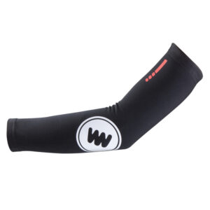 Wowow Arctic käised on loodud sportimiseks ja aktiivseks liikumiseks jahedama ilmaga.