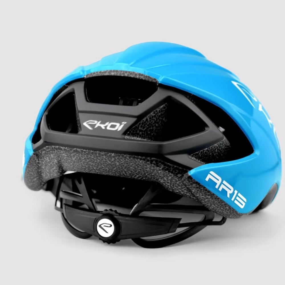 Ekoï AR13 kiiver maantee- ja gravelisõiduks