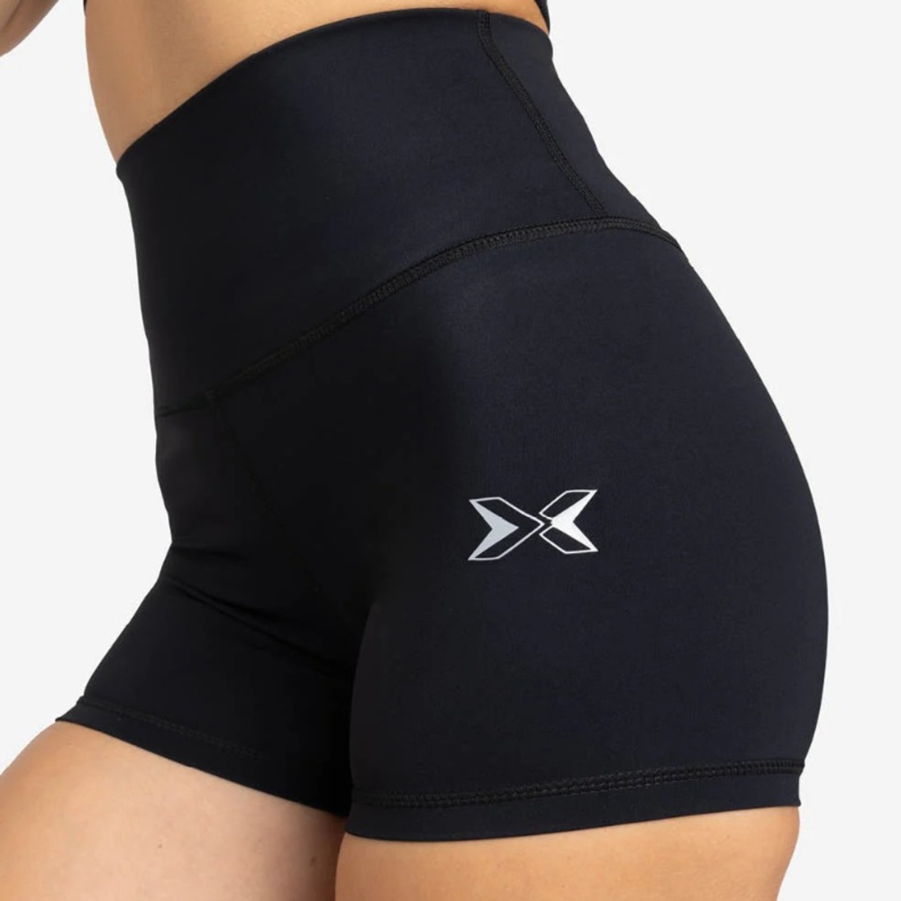 Treeningpüksid naistele Picsil Short Core – vabadus igas liigutuses