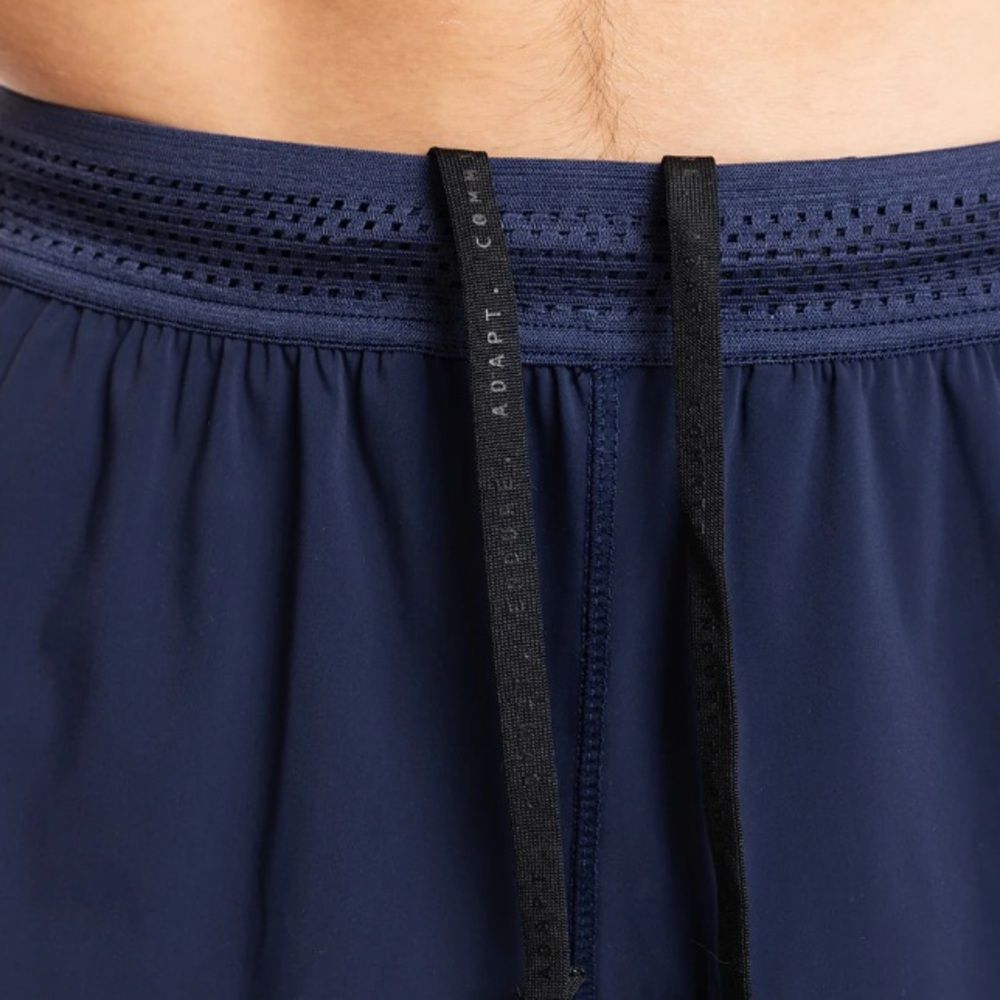 Hingavast ja elastsest kangast Picsil Premium püksid